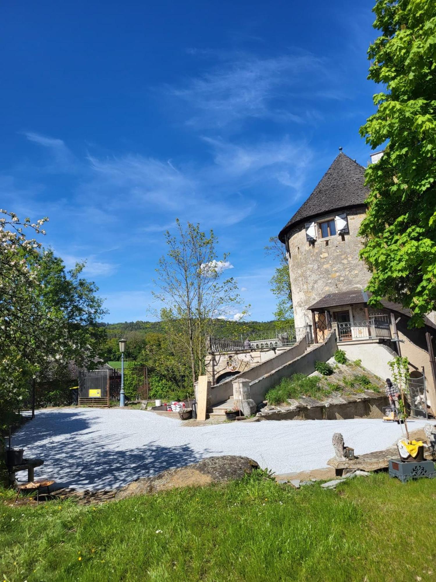 Der Turm Leiben Apartments Exterior photo